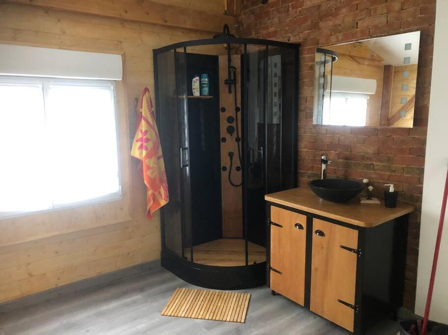 Cottage Cocooning Romantique Avec Jaccuzzi Prive Ancinnes المظهر الخارجي الصورة