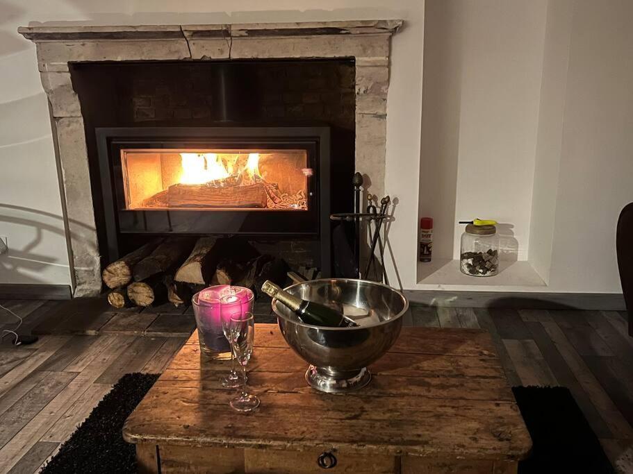 Cottage Cocooning Romantique Avec Jaccuzzi Prive Ancinnes المظهر الخارجي الصورة